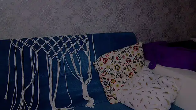 Brilliant_Doll webcam