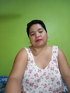 hotpussyxxx33x webcam