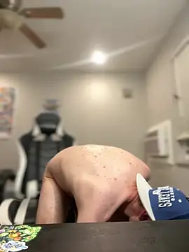 strippingmale1