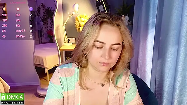 Mira_Mermayd webcam
