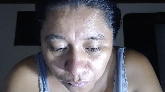 adrixxx38 webcam