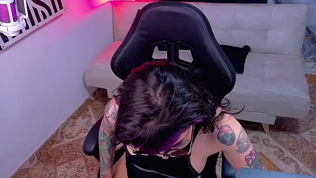 nova_kitttyy