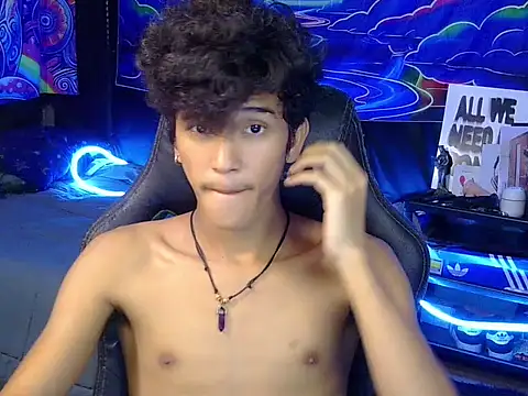 hugekenbigcock webcam