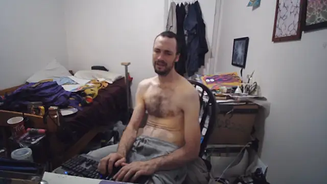 JohnnyMoves webcam