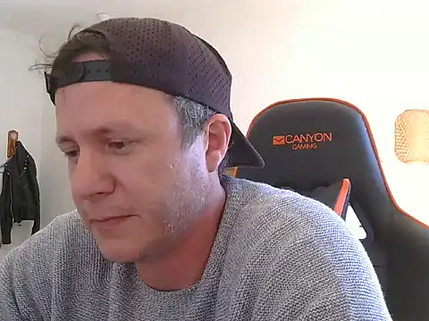 TroyDieselXXX webcam