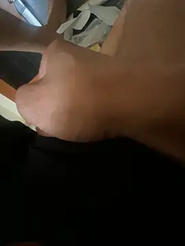 TonyR84 webcam