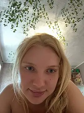 AmmyHot webcam