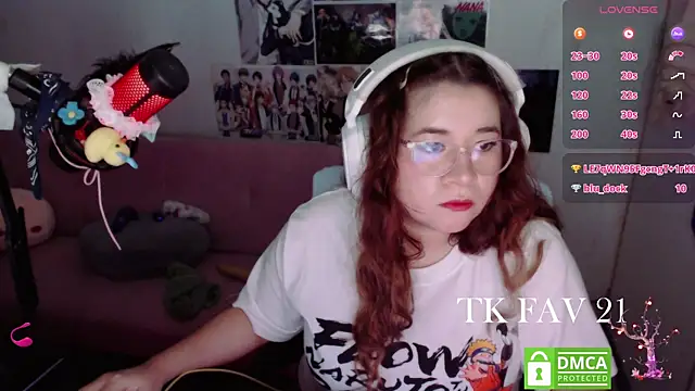 Pink_girl0n webcam