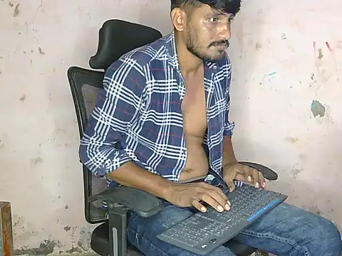 HotXKrish webcam