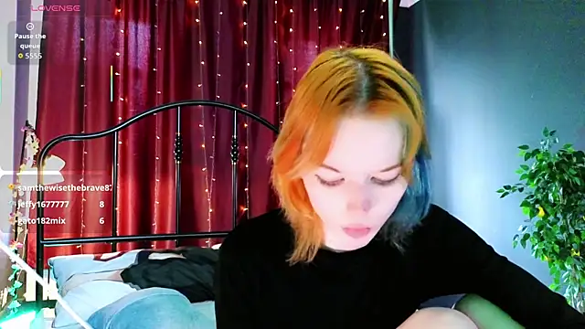 Kiara_Age webcam