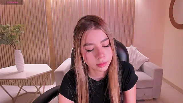TiffannySins webcam