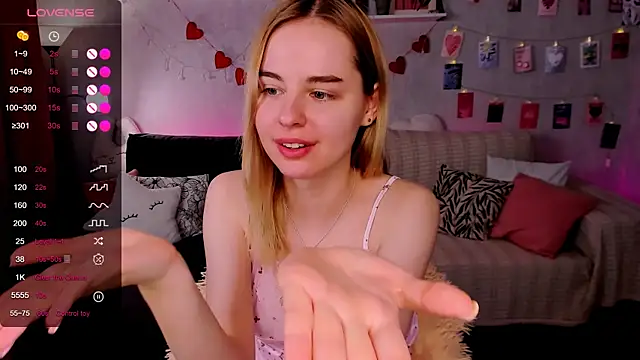 LillianShine webcam