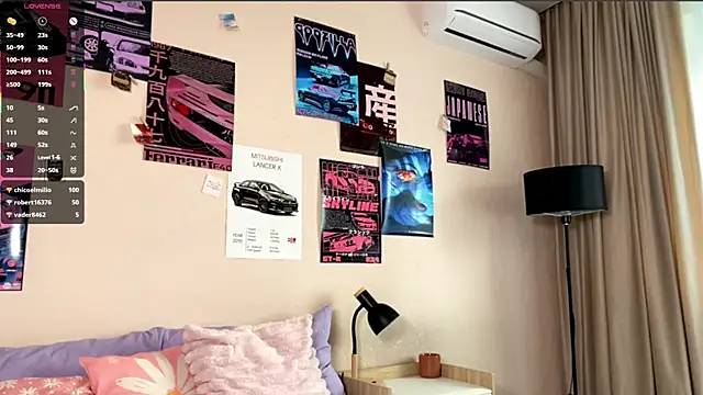 sun_under_skyy webcam