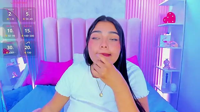ArianaRougee webcam