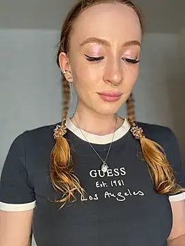 Little_Candy_18 webcam