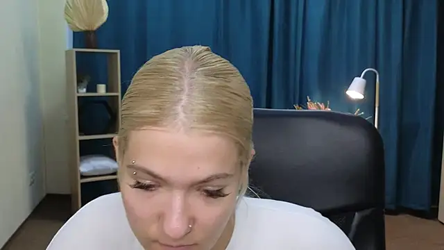 CammyYoula webcam