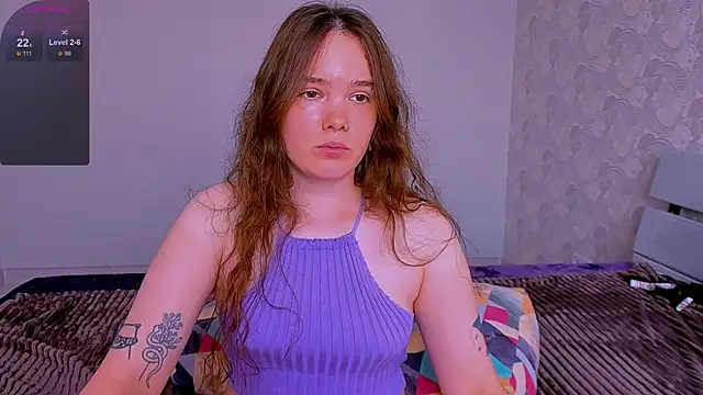 Janie_JJ_Curvie webcam