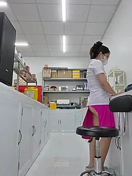HinaLovely webcam