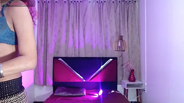 luisa__torres webcam
