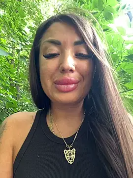 RuslanaXX webcam