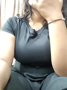MohiniHott webcam