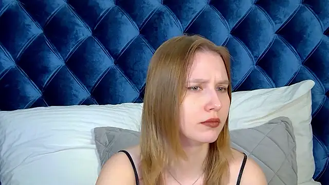 LiliLinn webcam