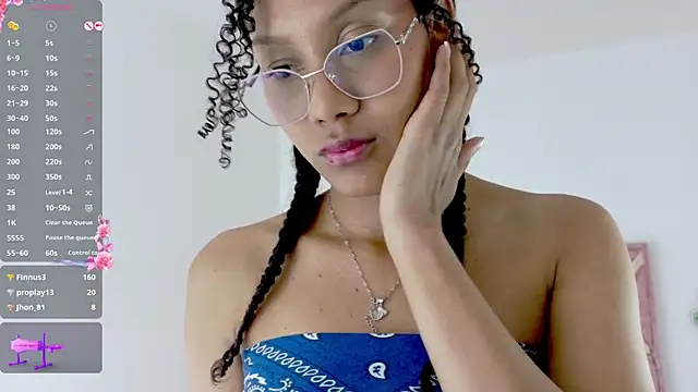 allison_ibarra01 webcam
