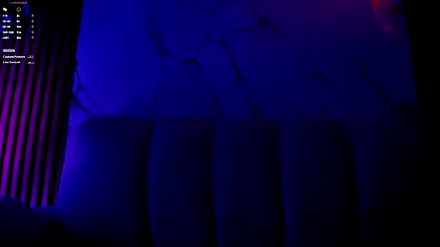 sara_gwen webcam