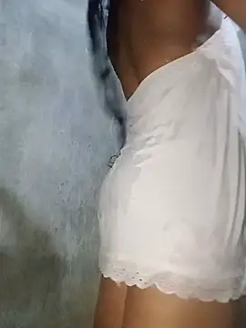 Shakira10ngo webcam