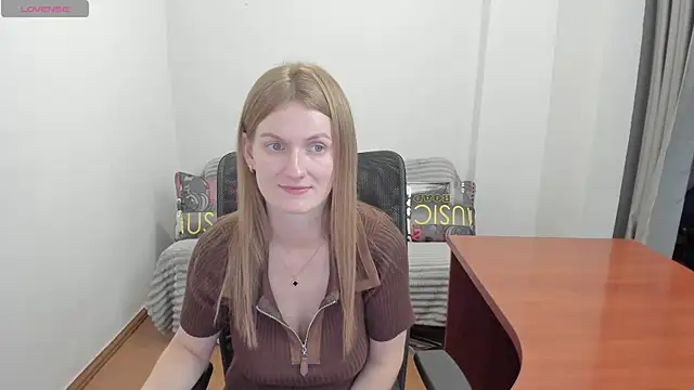 Alisha_Skyes webcam