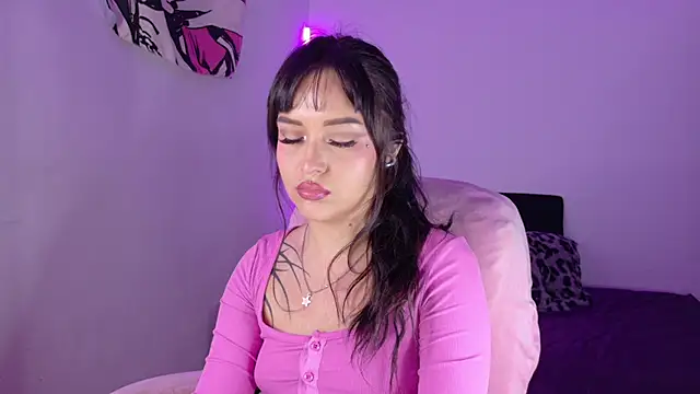 dollmeow webcam