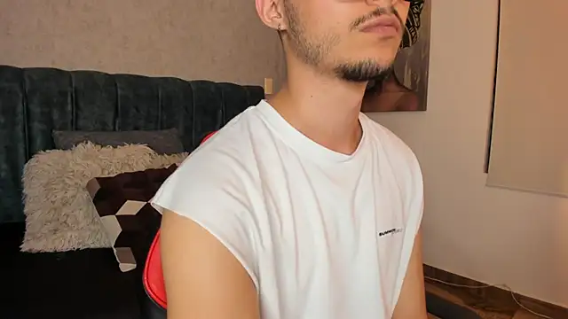 Alhan_Twink webcam