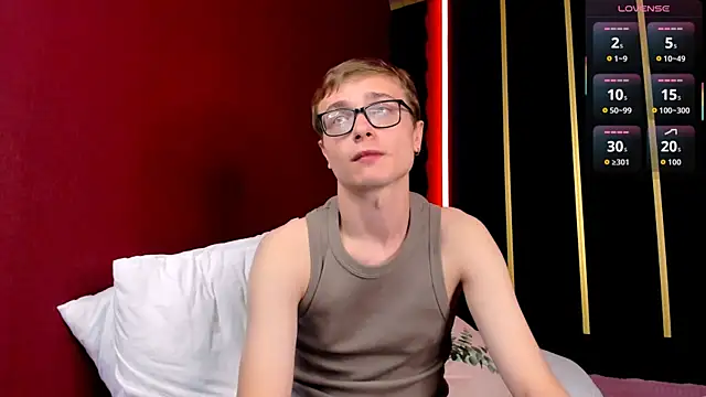 Emmit_Barker webcam