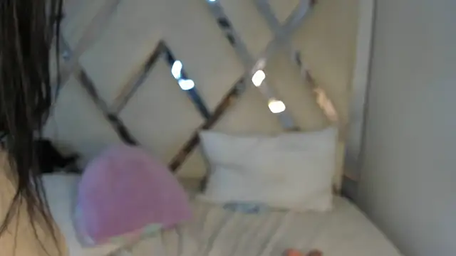 kiaraht webcam