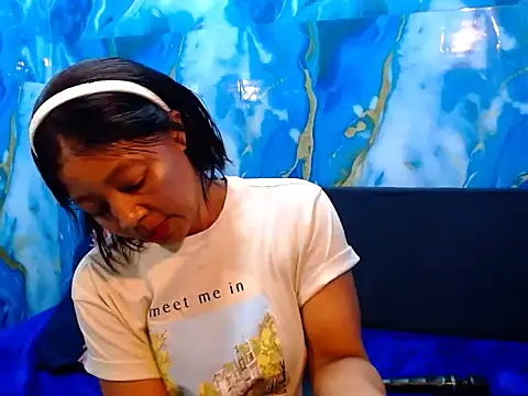 choclatelips_xxx webcam