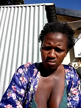 DimpleQueen_01 webcam