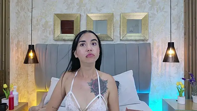 Sophie_Vega webcam