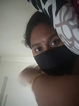 Lily-Darlling webcam