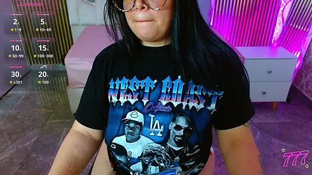 martinna_tay webcam