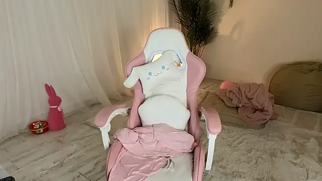 BetsyGonzale webcam
