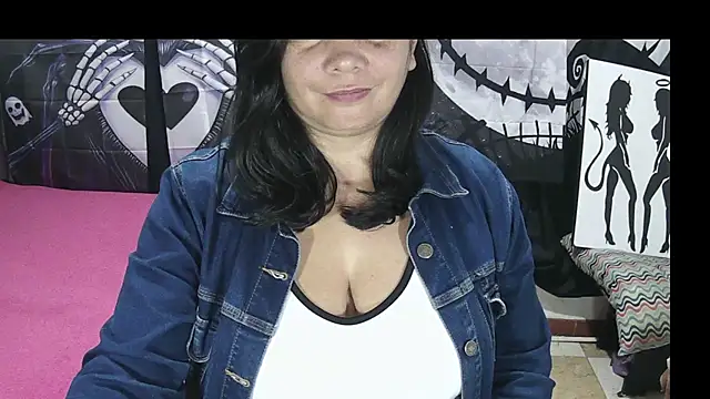 vivian-milf webcam