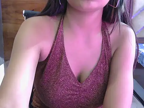miss-riyaa webcam
