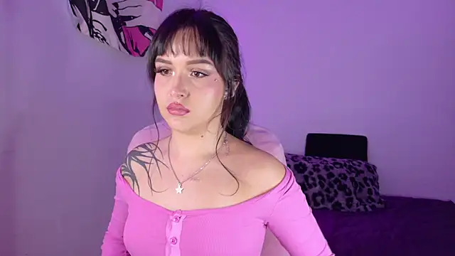 dollmeow webcam