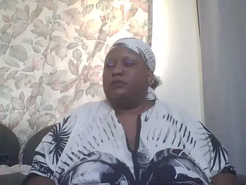 fat_ebonyqueen webcam