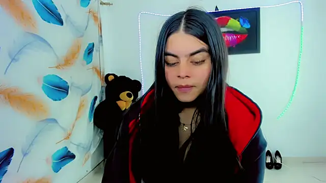 maddison_ivannova webcam