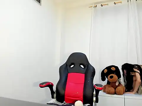 Akuchilove webcam