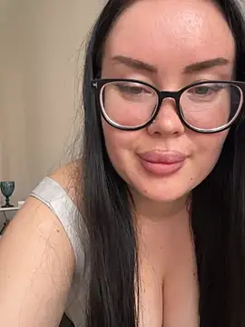 Peach-Doll webcam