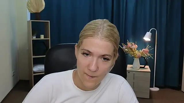 CammyYoula webcam