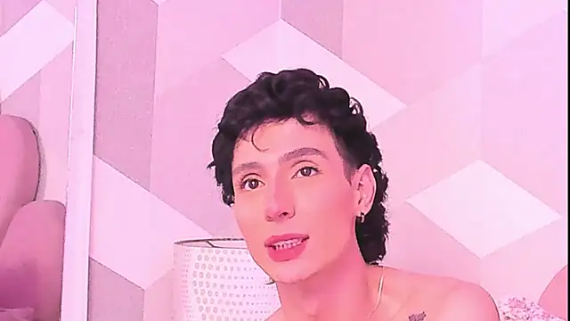 KylieMonnett webcam