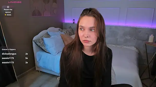ChloeSunny webcam